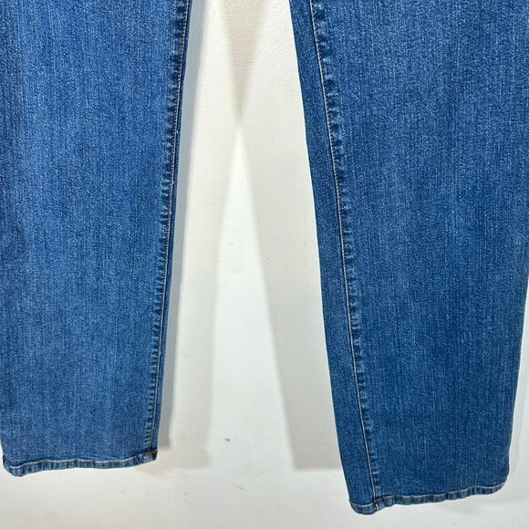 NYDJ Nip Tuck High Rise Straight Jeans Womans 8 Medium Wash - Picture 3 of 9